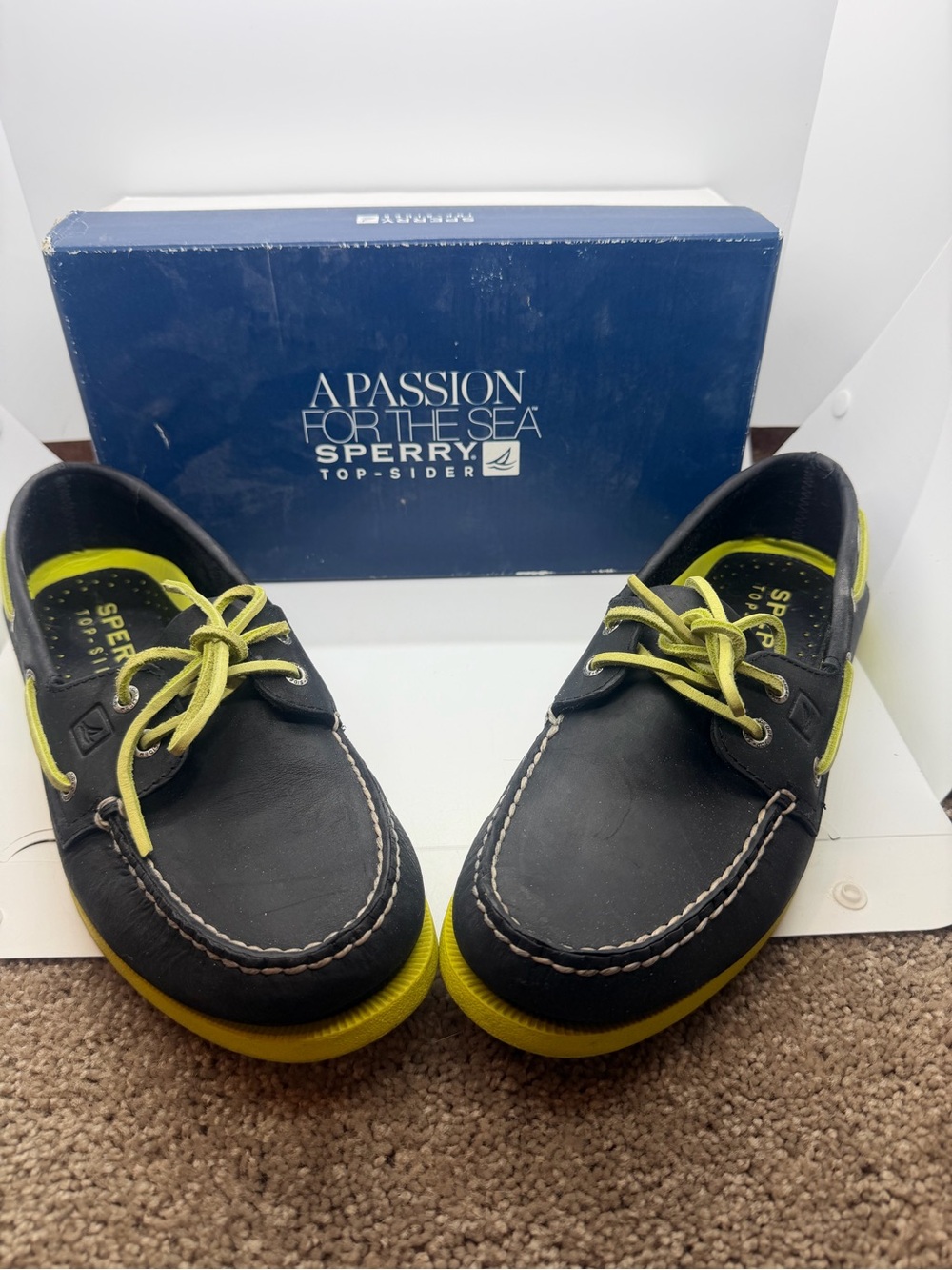 Sperry Men’s Black Boat Shoes with Neon Yellow Accents